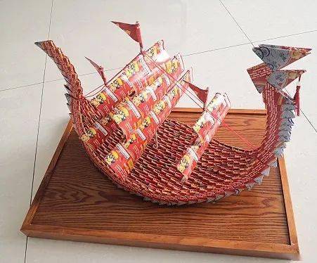 江西福彩即開(kāi)票手工藝品 廢棄彩票的華麗轉(zhuǎn)身，創(chuàng)意與公益的精彩綻放